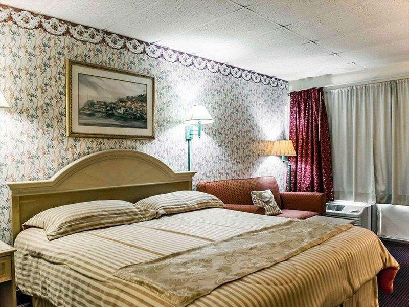 Econo Lodge Perry Luaran gambar