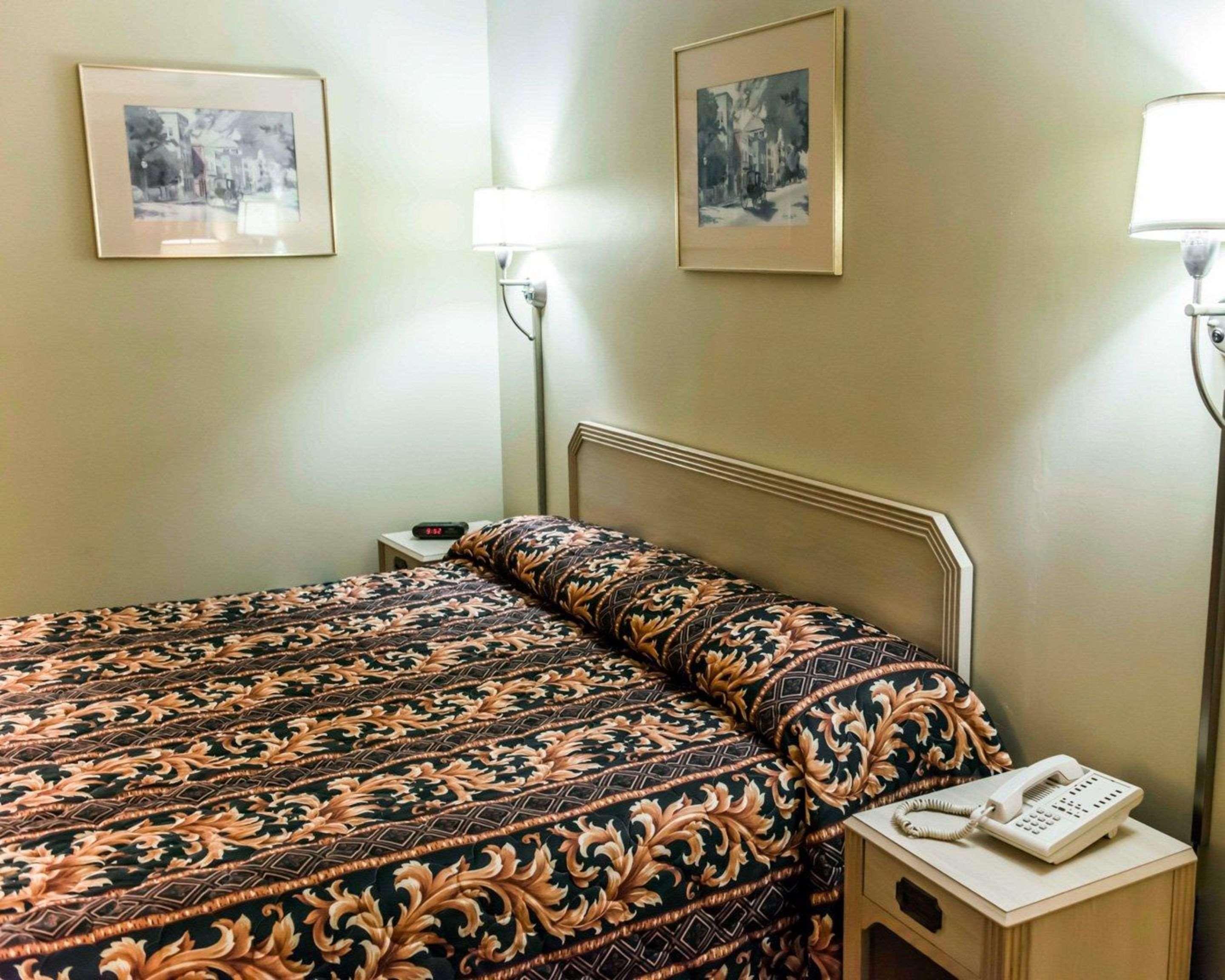 Econo Lodge Perry Luaran gambar