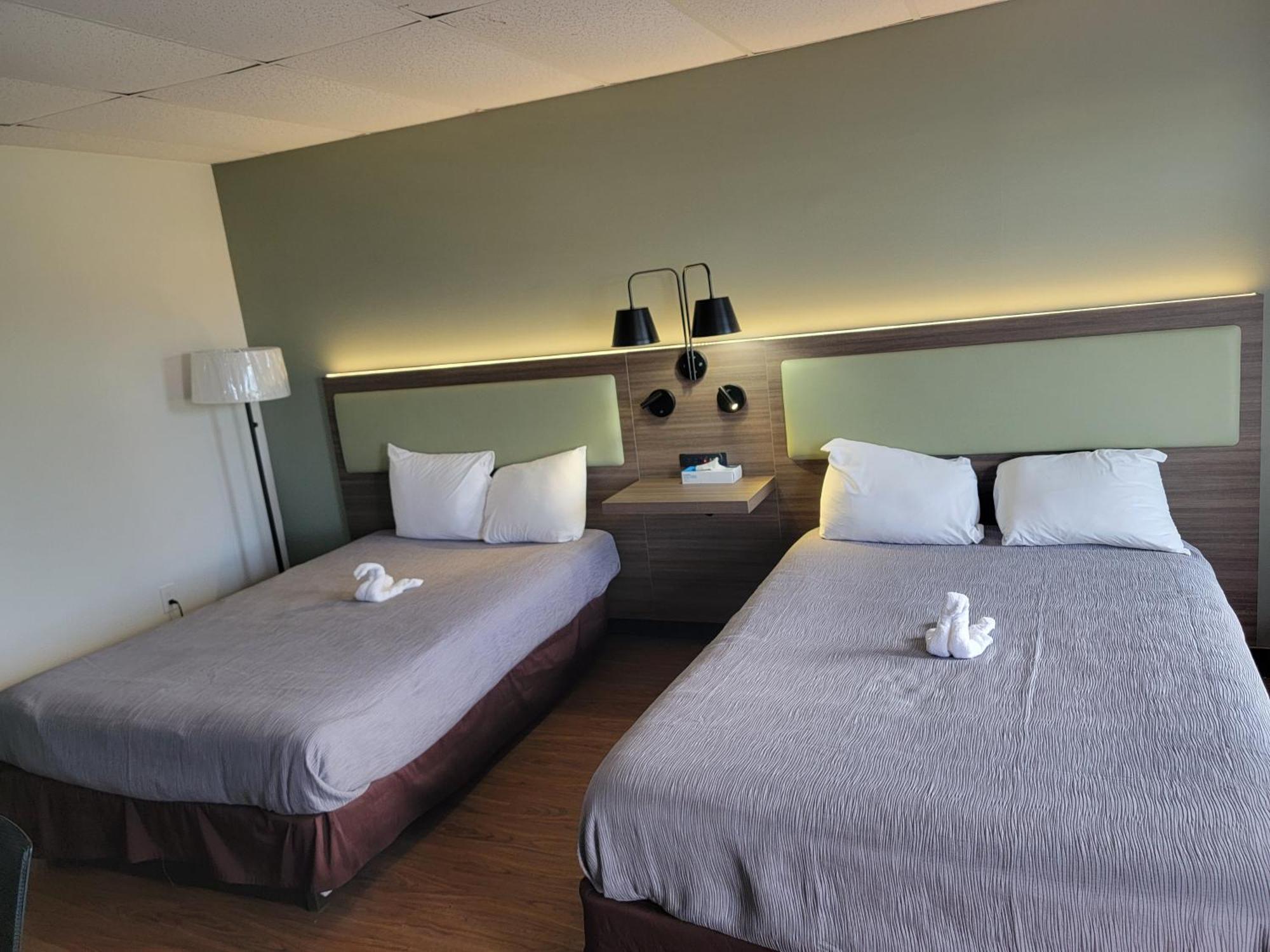 Econo Lodge Perry Luaran gambar